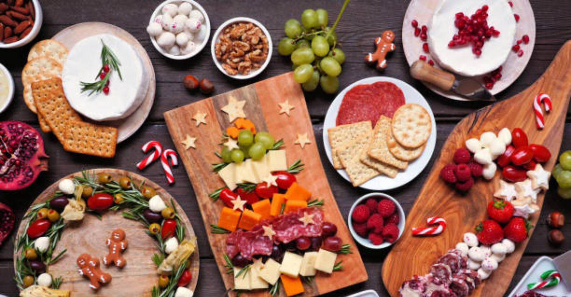 Celebrate Christmas Eve at Le Jadis with a festive buffet, live band, and gourmet holiday favourites in a luxurious beachfront setting.
