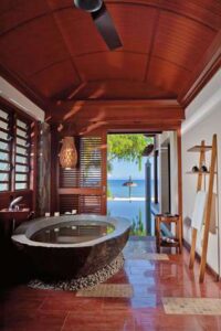 Stone Crafted Tub at Le Jadis