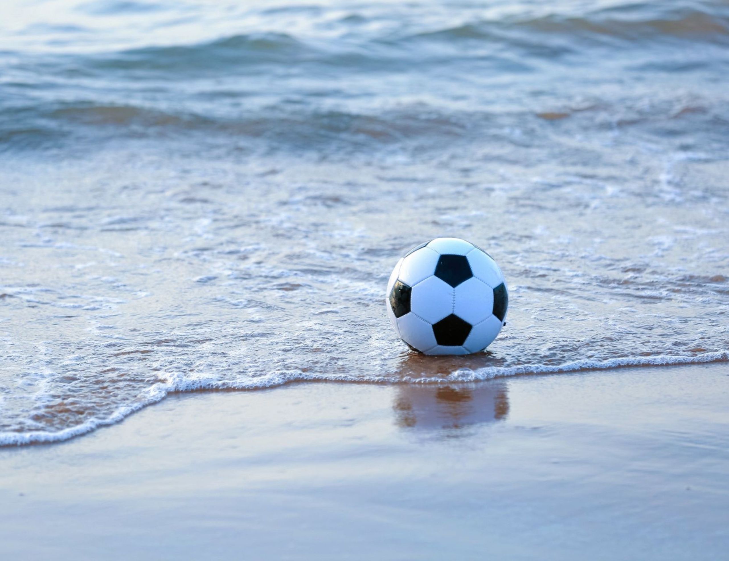 Why You Don't Have to Miss the FIFA World Cup While Holidaying in Mauritius