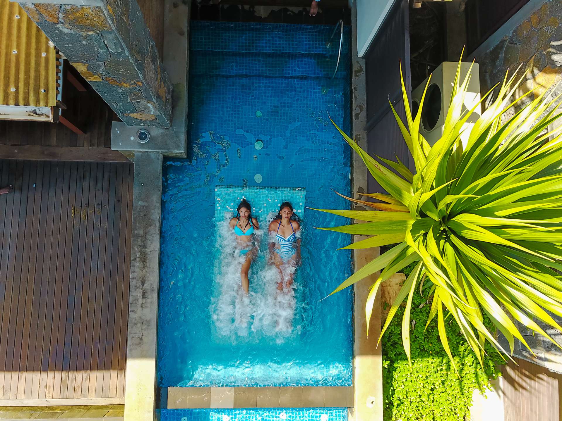 Private heated jet pool suite in Mauritius